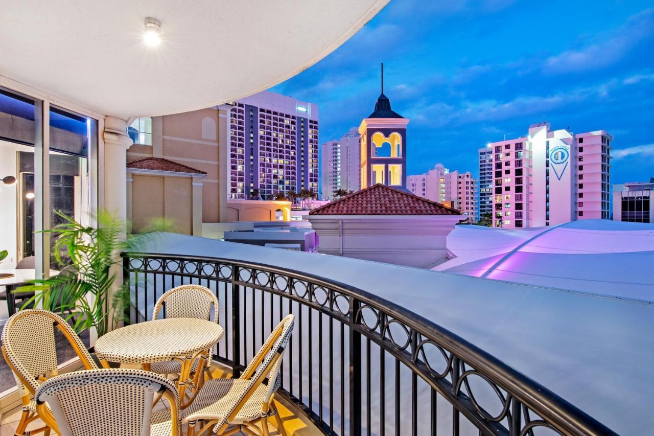 Chevron Renaissance - Self Contained & Privately Managed Apartments Gold Coast Exterior photo