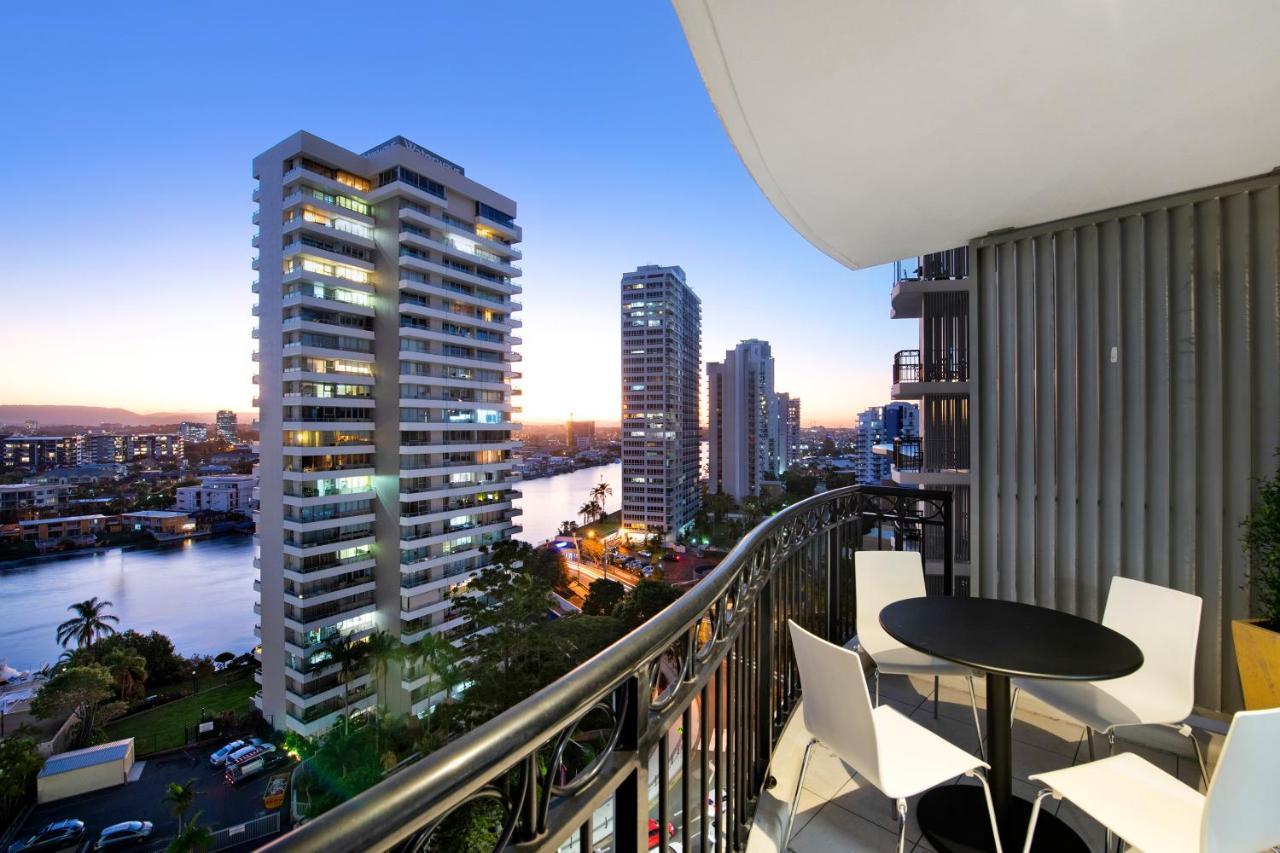 Chevron Renaissance - Self Contained & Privately Managed Apartments Gold Coast Exterior photo
