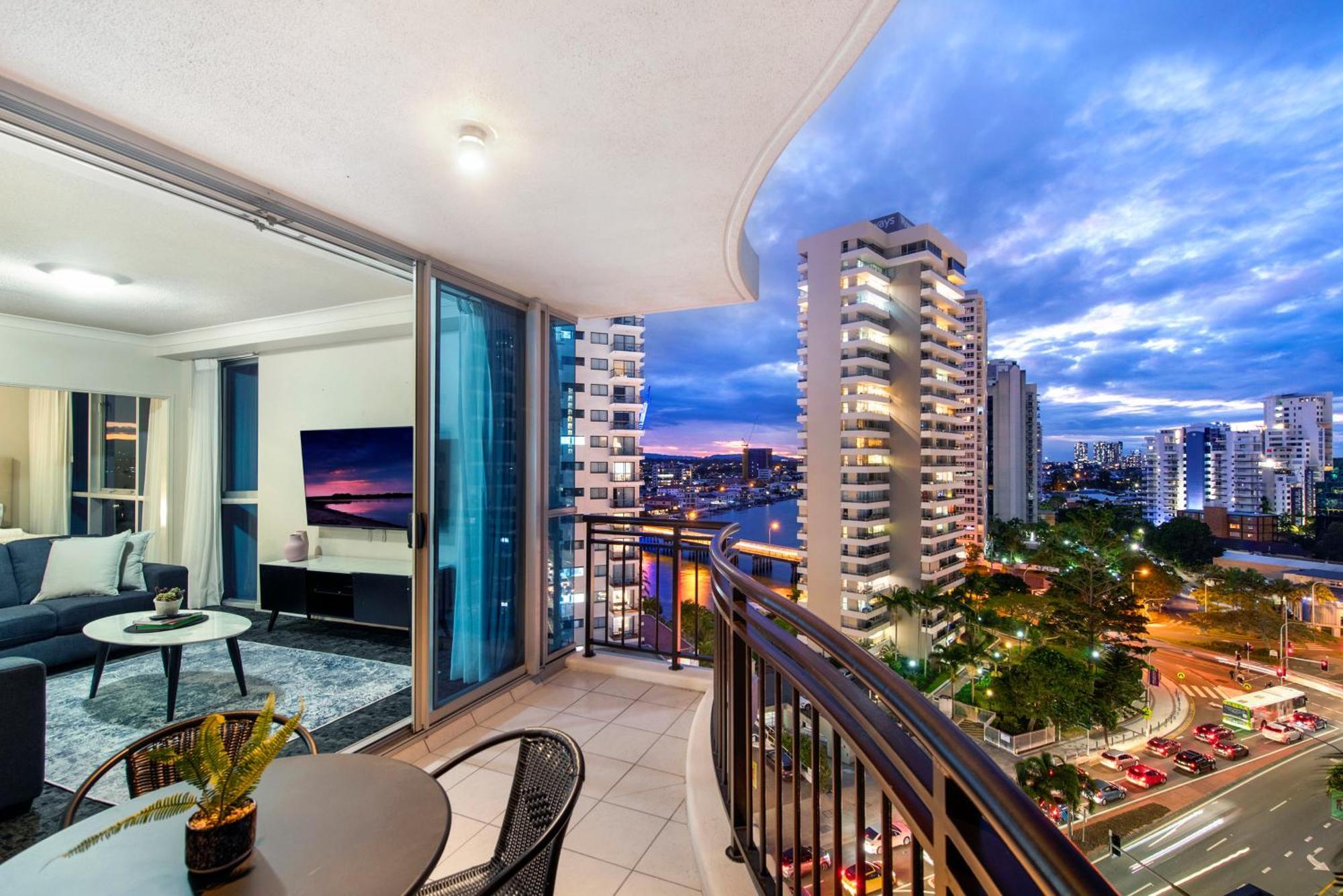 Chevron Renaissance - Self Contained & Privately Managed Apartments Gold Coast Exterior photo