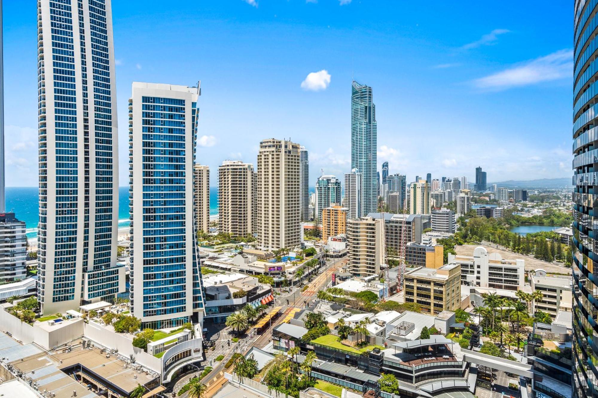 Chevron Renaissance - Self Contained & Privately Managed Apartments Gold Coast Exterior photo
