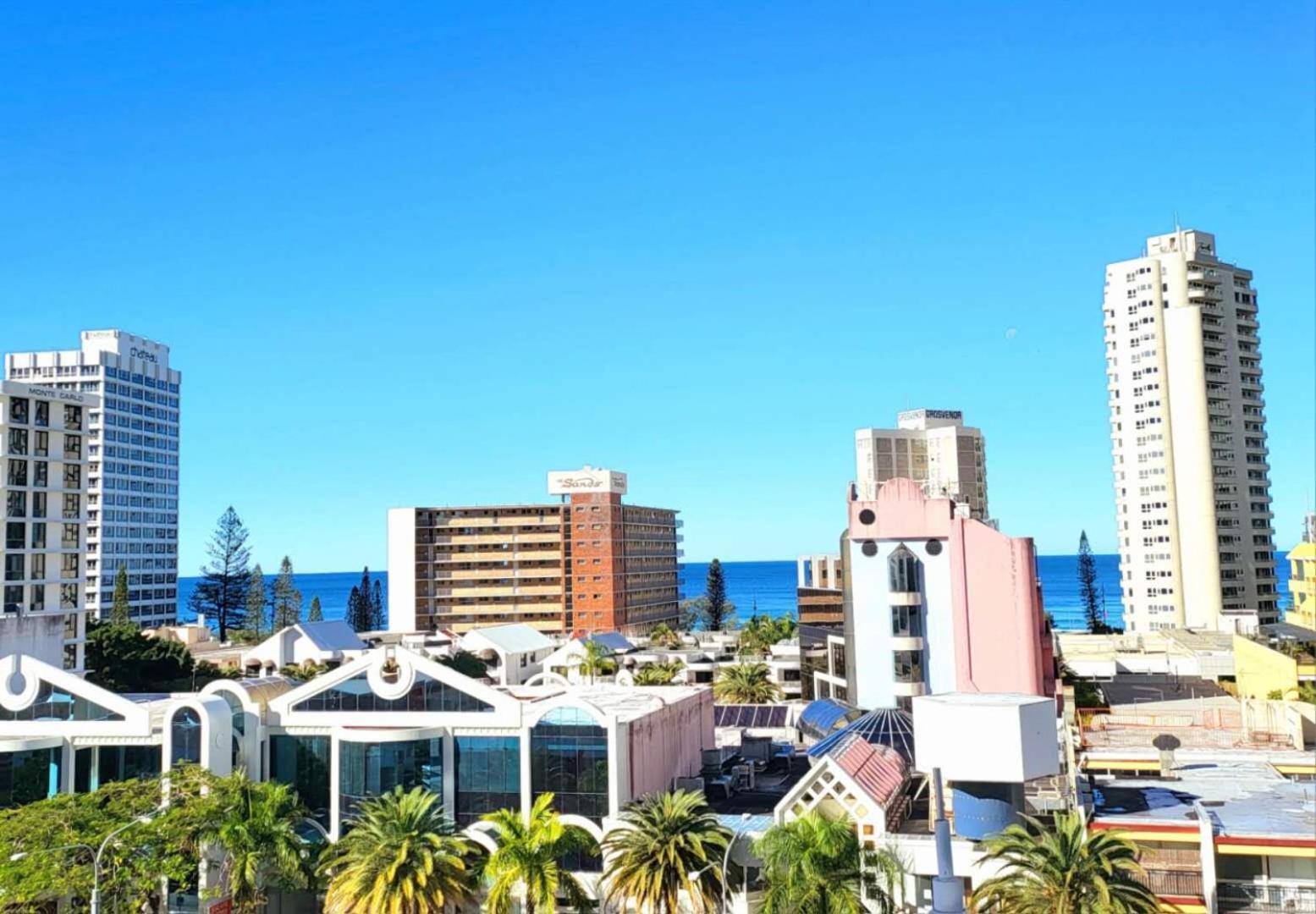 Chevron Renaissance - Self Contained & Privately Managed Apartments Gold Coast Exterior photo